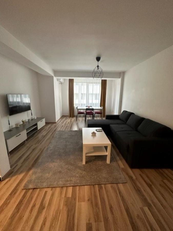 Escape Lounge Apartment Craiova Exterior foto