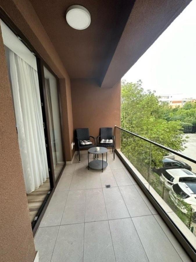 Escape Lounge Apartment Craiova Exterior foto