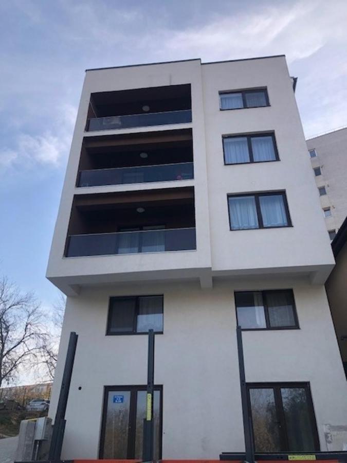 Escape Lounge Apartment Craiova Exterior foto