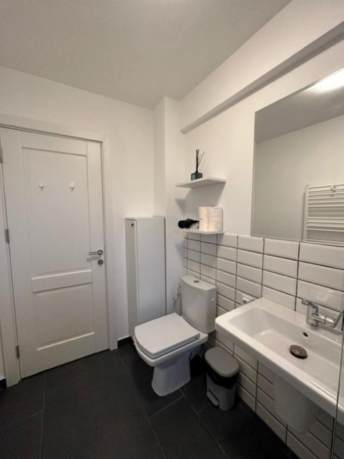 Escape Lounge Apartment Craiova Exterior foto